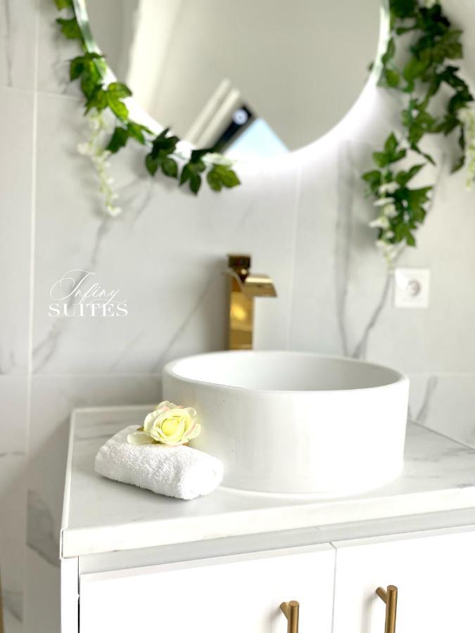 Naturally Suite Calais Exteriör bild